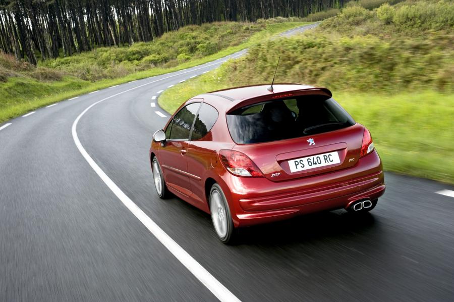  Peugeot 207 RC 2010 года  (фото 8 из 27)